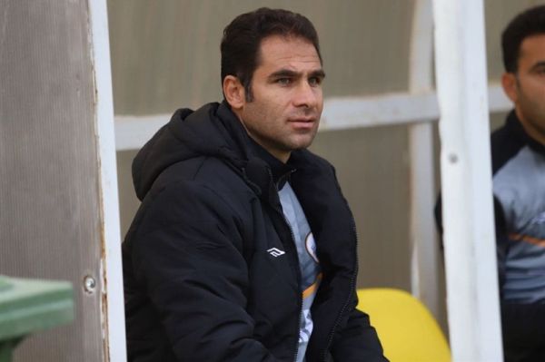 صادقی به تیمم افتخار میکنم، نمایشی بینقص مقابل پیکان داشتیم