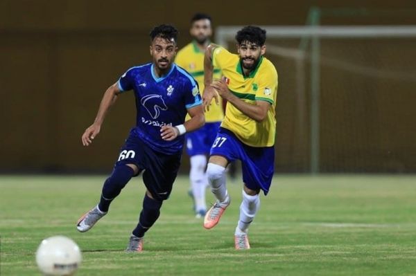 عیدی از کادرفنی و بازیکنان عذرخواهی میکنم