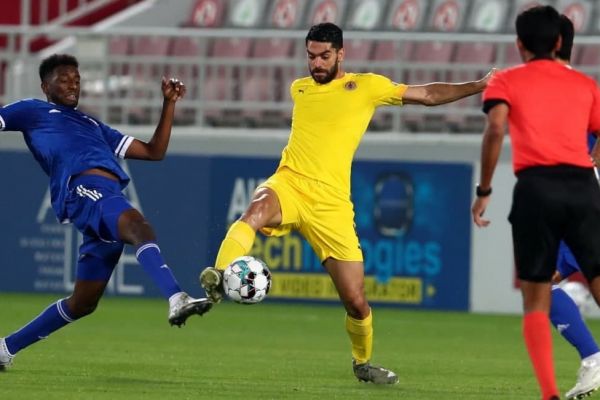  علی کریمی ستاره تابناک استقلال قطر