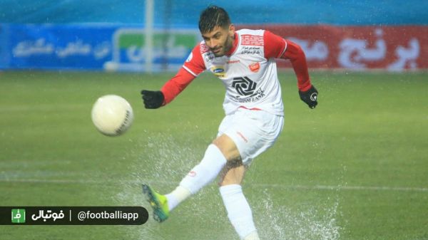 نساجی یک - پرسپولیس یک تقسیم امتیازها در باتلاق قائمشهر