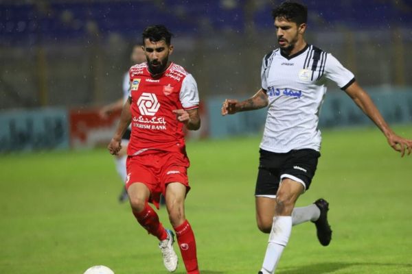  نوروزی فرد  گلم را به مجتبی حسینی تقدیم می کنم