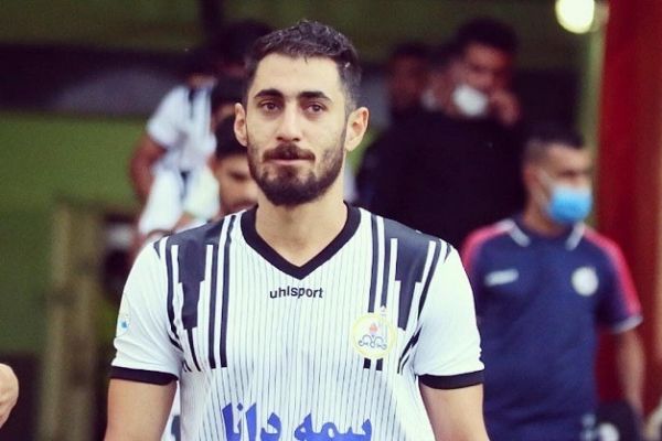 بازیکن نفت مسجد سلیمان ناظر بازی با ماشین سازی باید از فحاشی های باصفا کتاب بنویسد