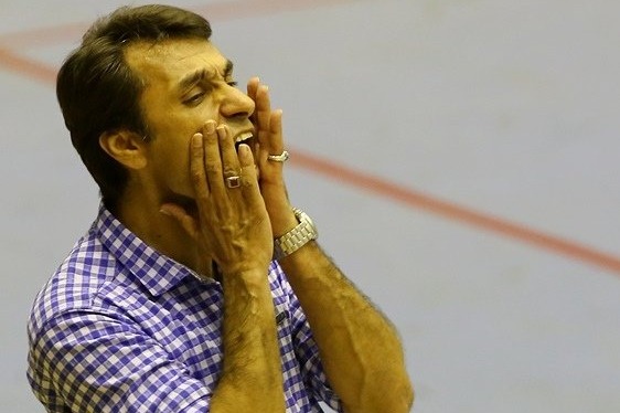  حسن زاده  شرایط منصوری هفته به هفته بهتر می شود