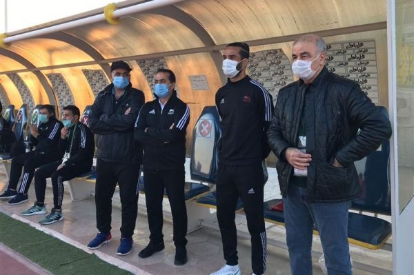  مقاومت شجاعی در قبال اصرار زنوزی برای سرمربیگری دائم تراکتور