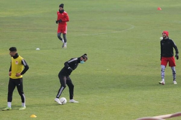  مقاومت شجاعی برای قبول سرمربیگری قطعی تیم فوتبال تراکتور