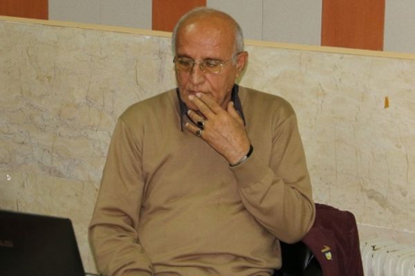  رودنیل  تا فدراسیون فوتبال تعیین تکلیف نشود وضعیت داوری ها همین است  داوران پشت دروازه هیچ کارایی ندارند