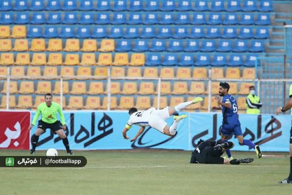 کارشناس داوری پنالتیهای دیدار گلگهر و استقلال درست بود