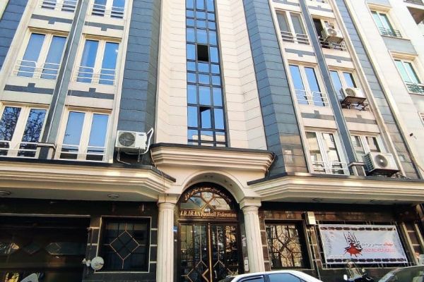  گزارش ویژه  پس از گرفتن ۱۶ میلیارد تومان، شستا ۴۷ میلیارد تومان دیگر از فدراسیون فوتبال می خواهد