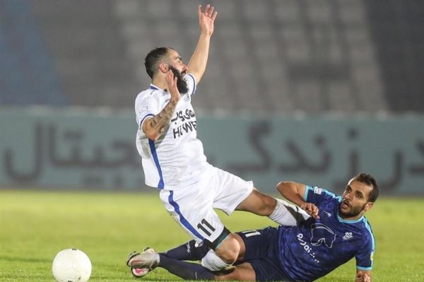 هافبک پیکان به بازی با نساجی میرسد