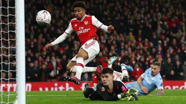آرسنال 1 – لیدز صفر پیروزی سخت مقابل رقیب درخشان