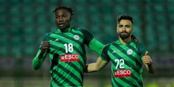 اوساگونا در تمرین فولاد