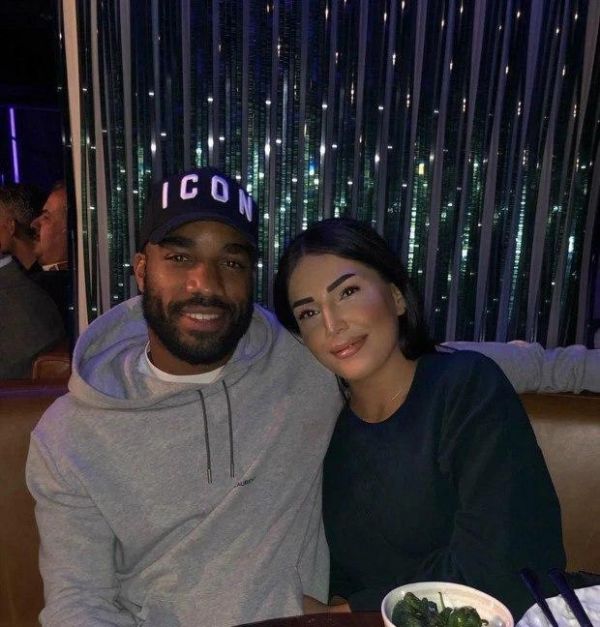  خیانت ستاره آرسنال به نامزدش جنجال ساز شد