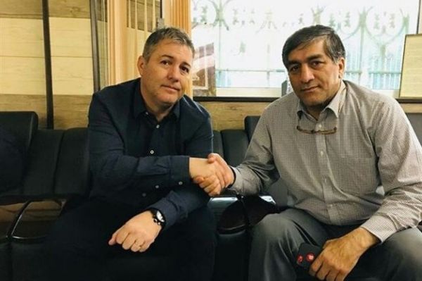 مربی صنعت نفت جدایی اسکوچیچ هم به نفع او بود و هم به نفع باشگاه او در این شرایط سخت به کمک تیم ملی میآید