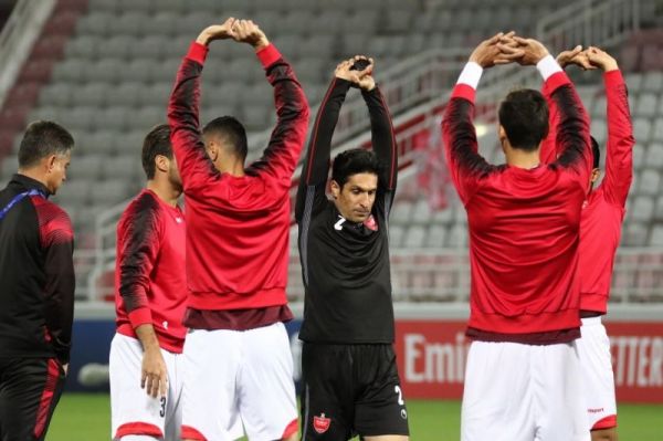 کاروان پرسپولیس عازم تهران میشود