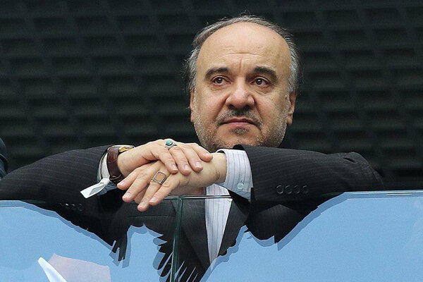 سلطانی فر حضور زنان در ورزشگاه آزادی، اتفاق تاریخی سال ۹۸ بود