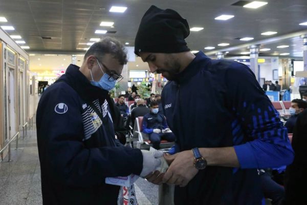 استوری کنایه آمیز حسینی عادی شده، چه با اعتراف چه بی اعتراف