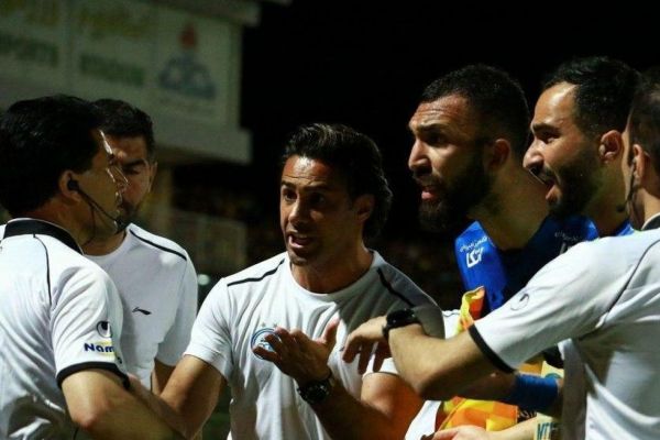 گزارش روز آیا اشتباه تاثیر گذار اکبریان، جام را از استقلال گرفت