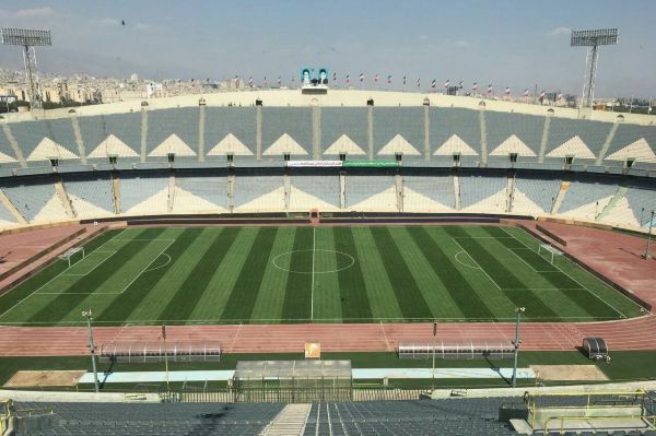 پس از زلزله تهران درهای پنج ورزشگاه برای استقرار مردم باز شد