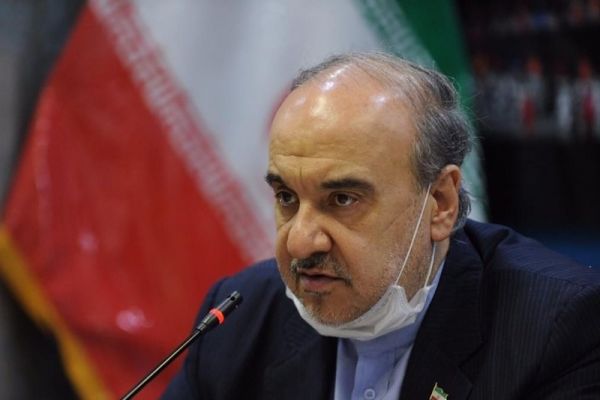 سلطانیفر نمیخواستیم فدراسیون فوتبال بلاتکلیف باشد نرمش ما در اساسنامه به خاطر هواداران میلیونی فوتبال بود