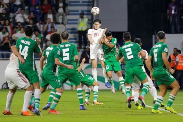 کرونا، حساسترین روز فوتبال ایران را به تعویق انداخت