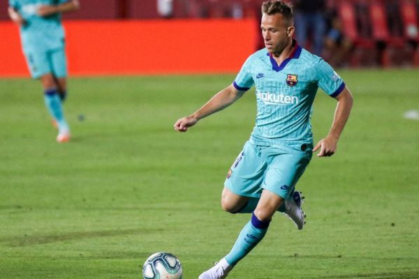 یوونتوس تایید کرد معاوضه احتمالی پیانیچ و آرتور