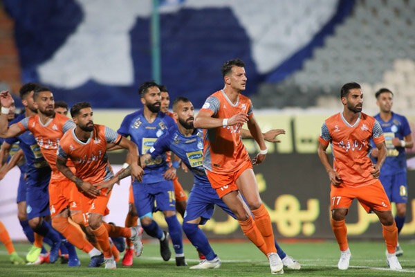  مسعود اقبالی  استقلال کارگاه آموزشی نیست