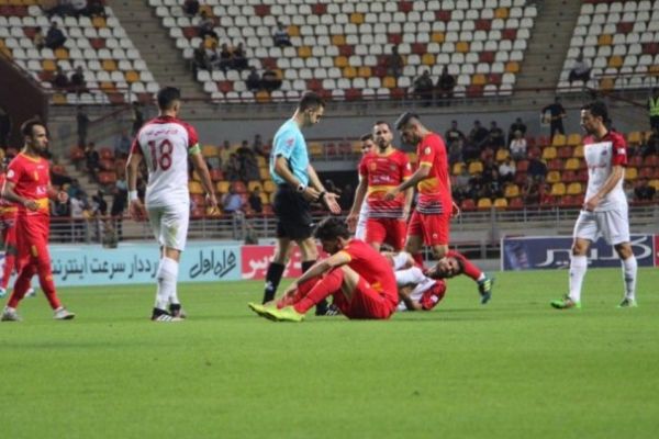  نساجی و فولاد موقتا قرنطینه شدند