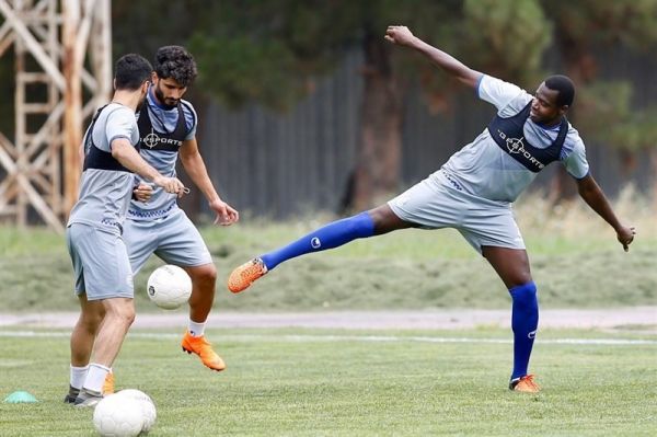  گزارش تمرین استقلال  مرور آخرین کارهای تاکتیکی برای بازی با شهر خودرو