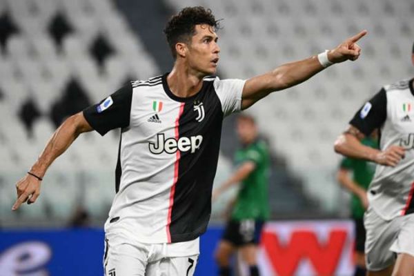 دروازهبان یوونتوس کریستیانو رونالدو میتواند مقابل لیون معجزه کند