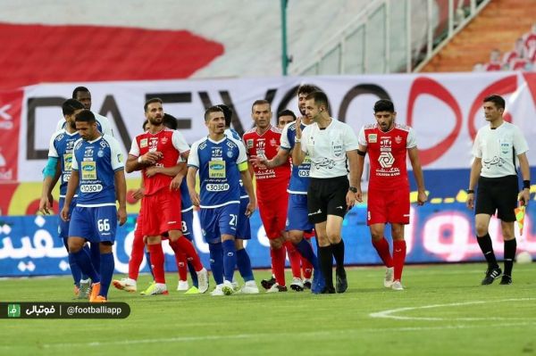 بررسی داوری دربی نوشهور یک پنالتی برای استقلال گرفته نشد