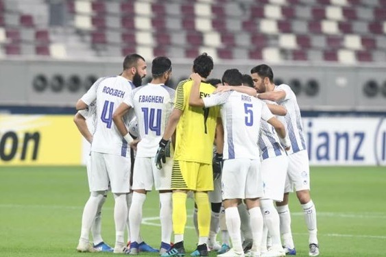  چرا استقلال مقابل پاختاکور آبی ‌پوش نیست