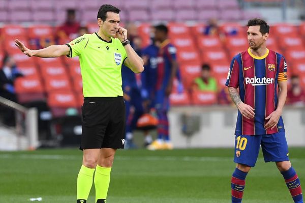  ادعای رسانه اسپورت  داور ال‌کلاسیکو در کودکی طرفدار رئال مادرید بوده