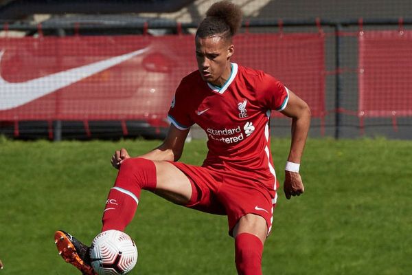  اتفاق عجیب برای کلوپ؛ مدافع میانی جوان لیورپول مصدوم شد