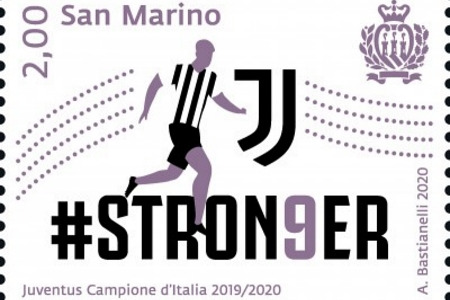 آنیلی در مراسم رونمایی از تمبر یوونتوس یووه تاریخ را بازنویسی کرده