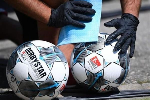 برگزاری هفته سوم لیگ برتر فوتبال در گروی نظر ستاد مبارزه با کرونا ۲۴ ساعت فرصت تا تصمیم نهایی