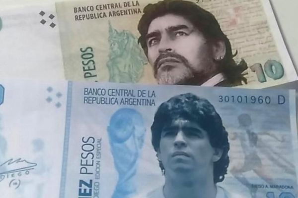 پیشنهاد چاپ تصویر مارادونا روی بالاترین اسکناس آرژانتین