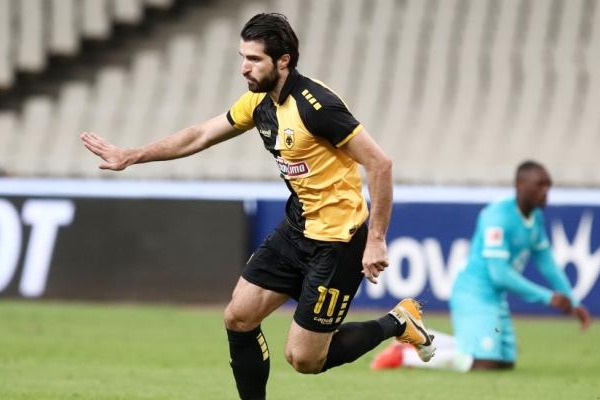  شکست آ ا ک آتن با بازی انصاری‌فرد