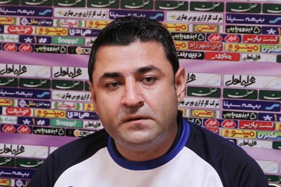 فاضلی ایراد از من است و نساجی تیم باشخصیتی است