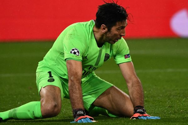 بوفون هفته ای ۳ بار به اشتباهاتم مقابل منچستر یونایتد فکر میکنم