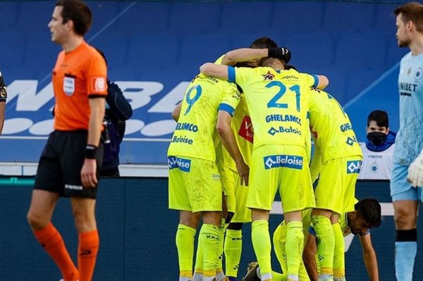 ژوپیلر لیگ بلژیک پیروزی خنت در خانه صدرنشین