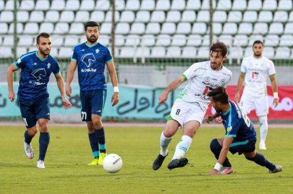 هافبک تیم فوتبال پیکان این تیم از لحاظ بودجه فقیر است