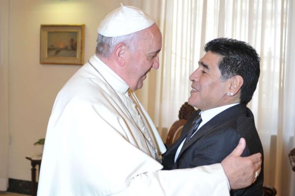 پاپ فرانسیس مارادونا شاعر، قهرمانی بزرگ و مردی حساس بود