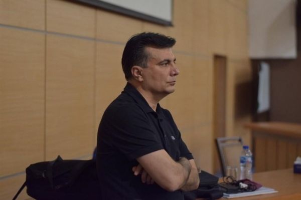 داوود رفعتی کاندیدای هیات رییسه فدراسیون فوتبال شد