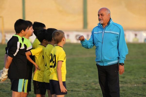 یاوری سپاهان جزو مدعیهای اصلی قهرمانی است