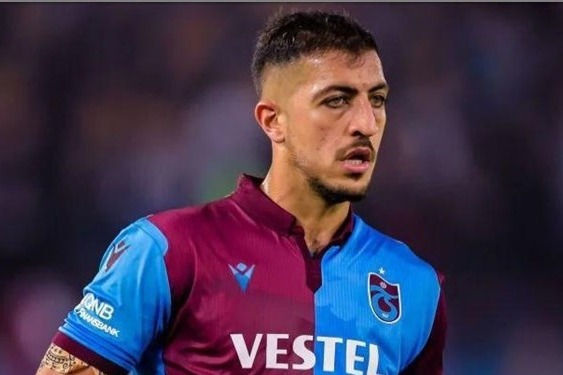 لیگ فوتبال ترکیه حسینی در ترکیب ترابزون اسپور مقابل گزتپه