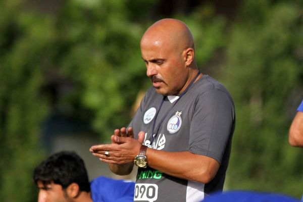  چینی  استقلال با برنامه صدرنشین شد