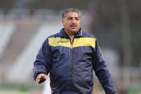 فلاحت زاده تجربه گل محمدی از فکری بیشتر است استقلال برای بردن دربی بازی را روی زمین بیاورد