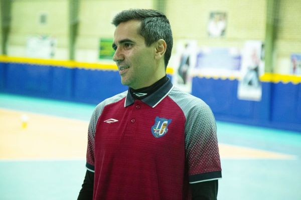 کشاورز از جوانگرایی در لیگ برتر فوتسال ترسی نداریم