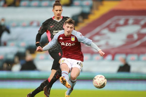 واکنش رختکن لیورپول به گل بازیکن نوجوان استون ویلا چه بود