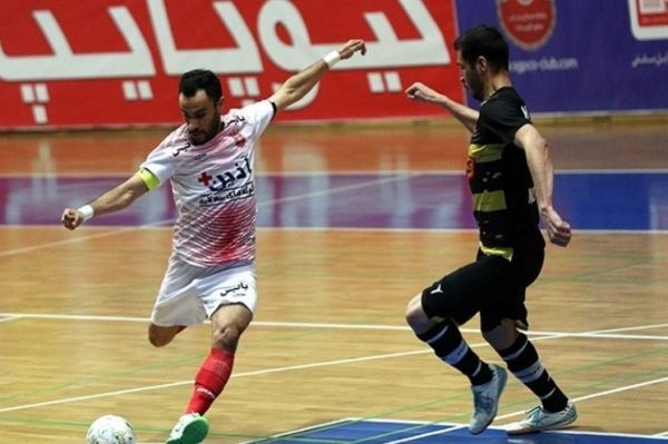 لیگ برتر فوتسال تقابل گیتیپسند با اهورا و مصاف مس سونگون با ایمان